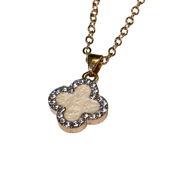 Clova Necklace