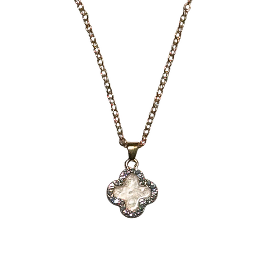Clova Necklace