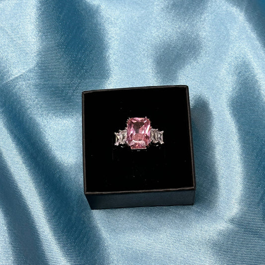 Elara Pink Ring