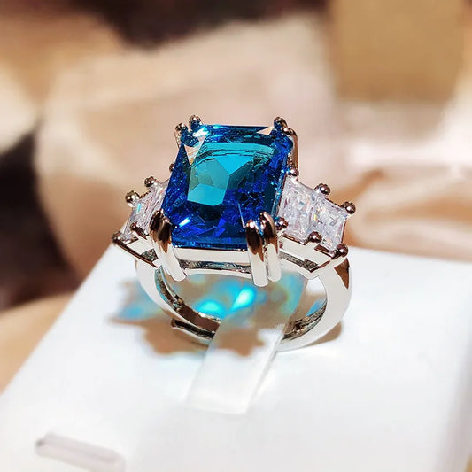 Ocean Gigi Ring